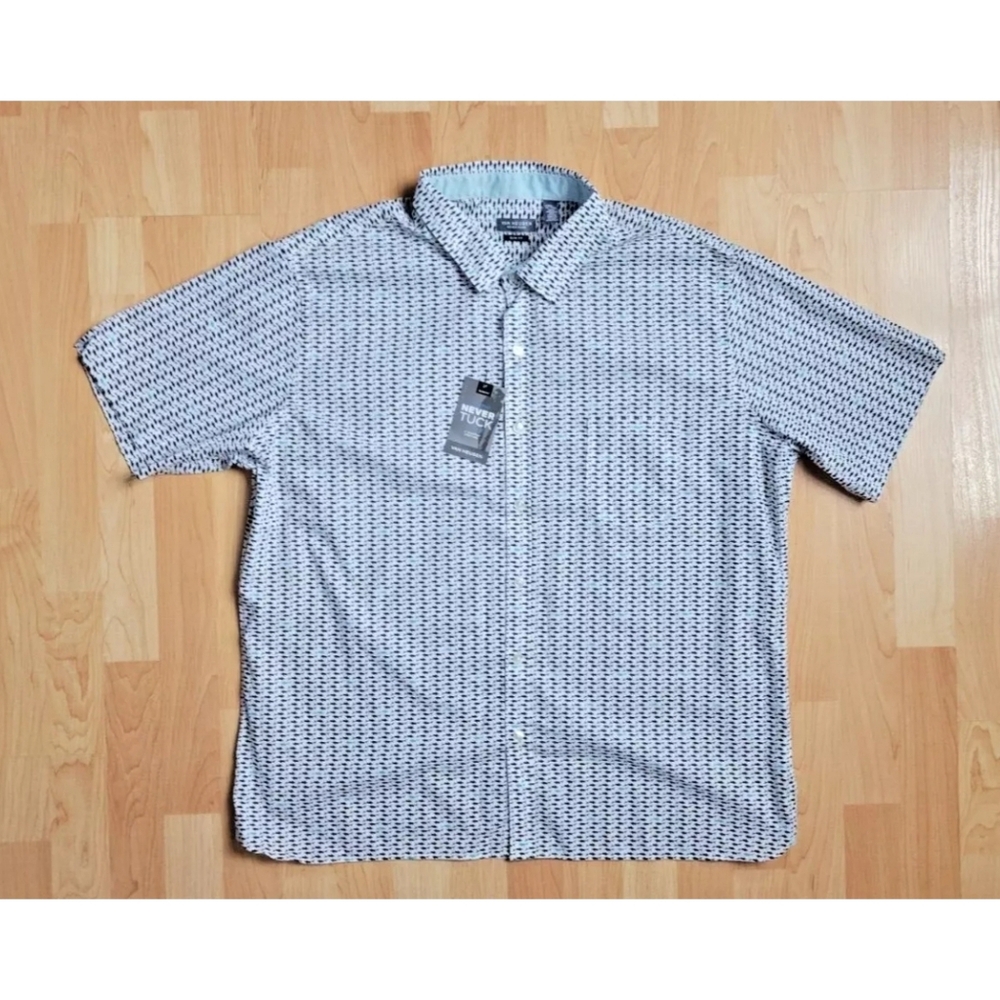 Van Heusen Never Tuck short sleeve button down shirt